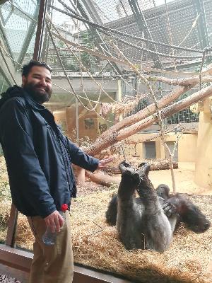 Mihai + best friend